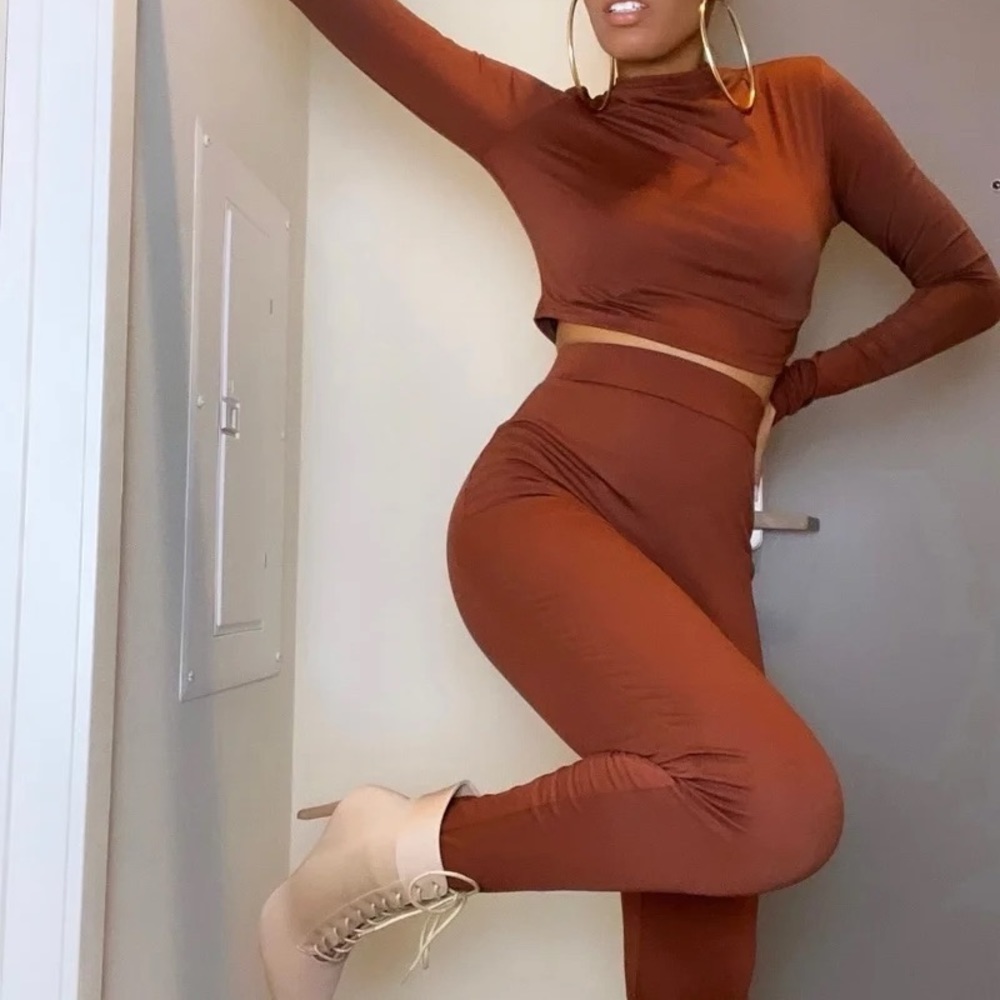 Khloe two piece set